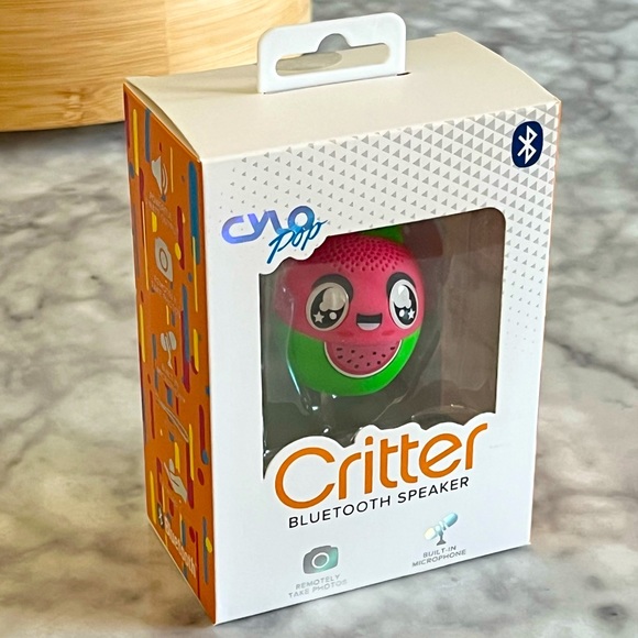 New Critter Bluetooth Speaker and Camera Remote - Picture 3 of 7